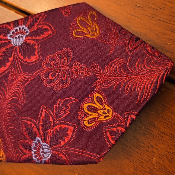 Ted Baker Red Floral Silk Tie - Picture 3 of 6